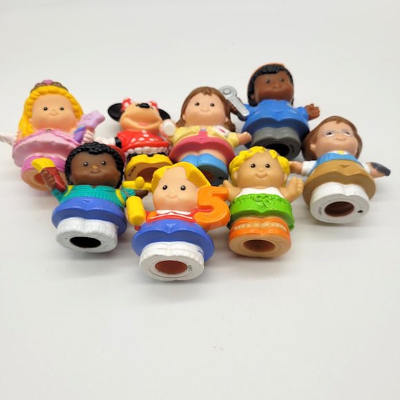 LOT OF 8 LITTLE PEOPLE Fisher Price Boys Girls Blonde Brunette Play Club Team - Picture 13 of 15